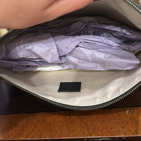 Authentic Gucci Leather Pouch – Black - Picture 5 of 6
